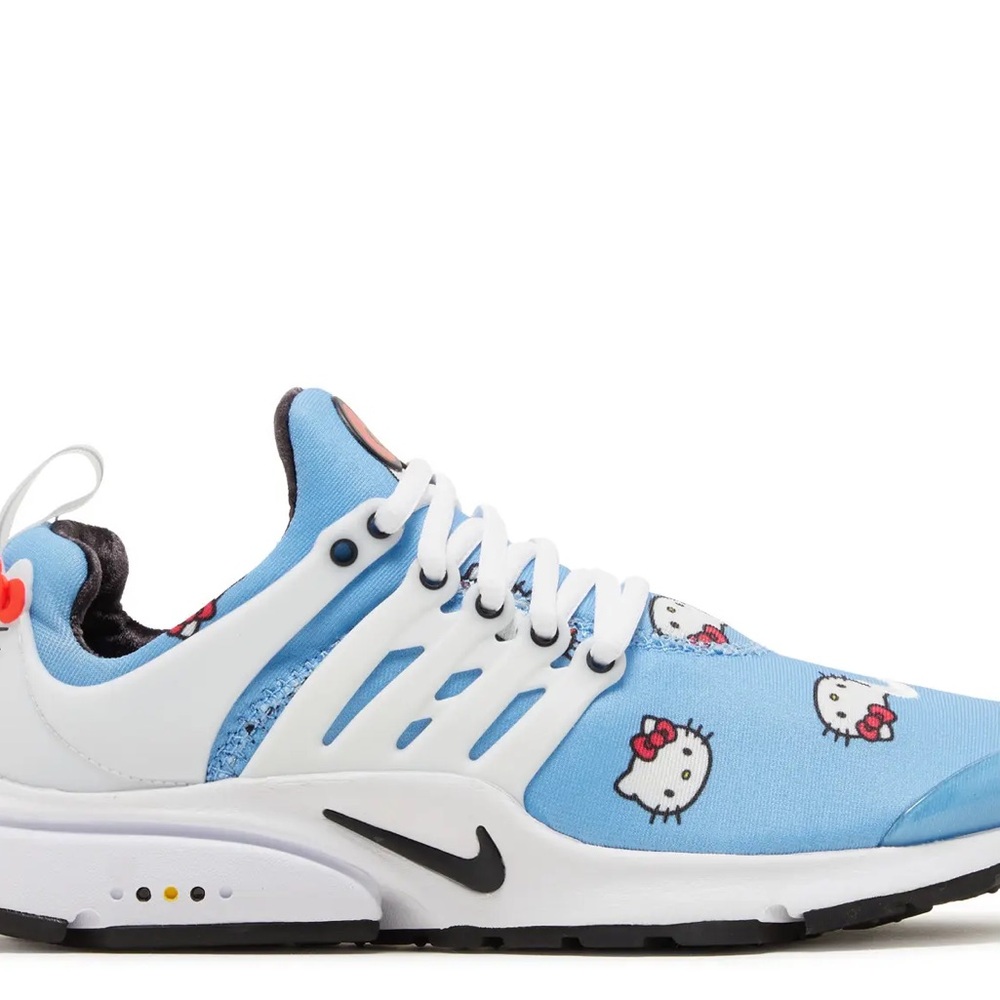 Nike HELLO KITTY X AIR PRESTO
'UNIVERSITY BLUE'  Blue Hello Kitty Sneakers - Picture 3 of 9